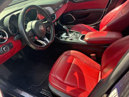 2021 Alfa Romeo Giulia Ti