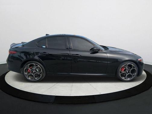 2021 Alfa Romeo Giulia Ti