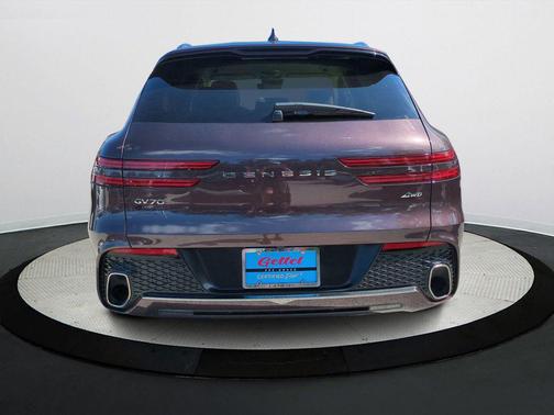 2022 Genesis GV70 2.5T AWD