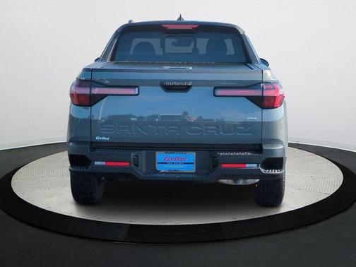 2025 Hyundai SANTA CRUZ SEL Activity