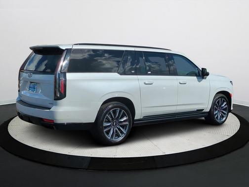 2022 Cadillac Escalade ESV Sport