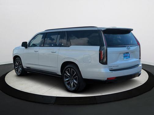 2022 Cadillac Escalade ESV Sport