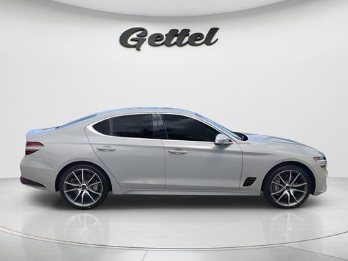 2026 Genesis G70 2.5T RWD