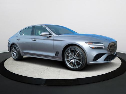 2025 Genesis G70 2.5T RWD