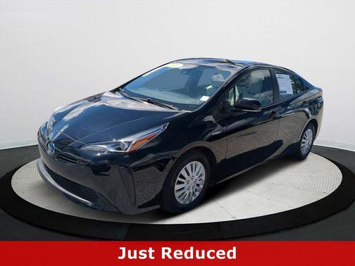 2021 Toyota Prius XLE