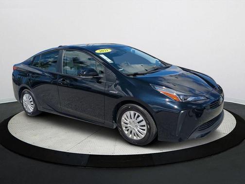 2021 Toyota Prius XLE