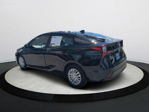 2021 Toyota Prius XLE
