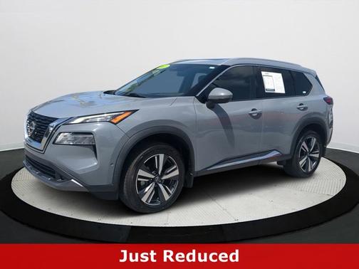 2022 Nissan Rogue SL