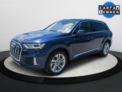 2021 Audi Q7 45 Premium Plus