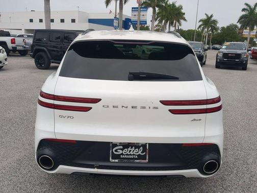 2025 Genesis GV70 2.5T AWD