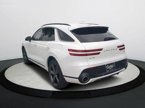 2025 Genesis GV70 2.5T AWD