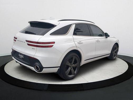 2025 Genesis GV70 2.5T AWD