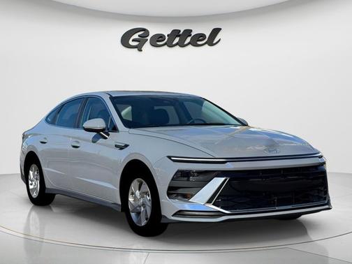 Transmission Blue 2026 Hyundai SONATA SE