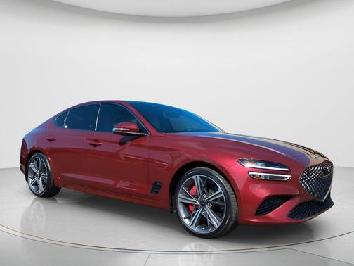 2025 Genesis G70 2.5T RWD