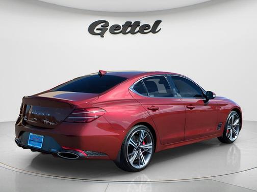 2025 Genesis G70 2.5T RWD