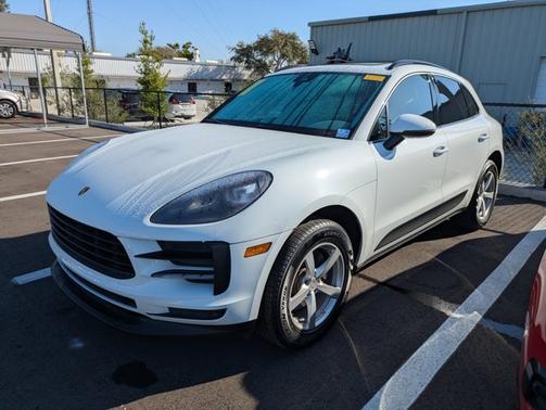 2020 Porsche Macan Base