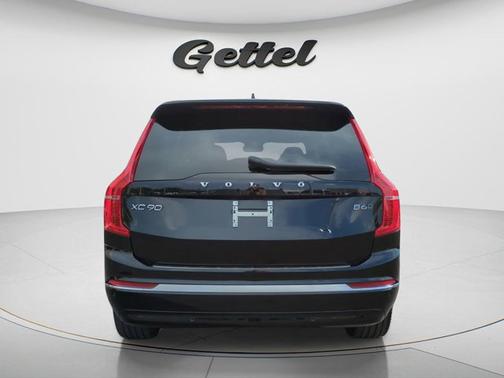 2024 Volvo XC90 B6 Ultimate Bright Theme 7-Seater