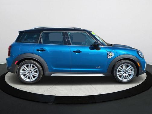 2022 MINI SE Countryman Cooper