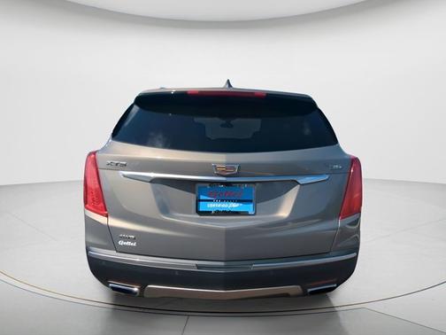 2019 Cadillac XT5 Platinum