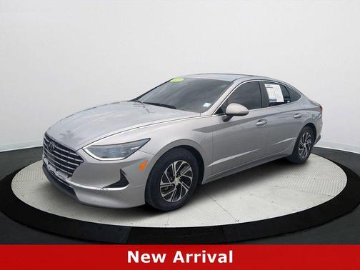 2023 Hyundai SONATA Hybrid Base