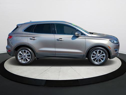 2019 Lincoln MKC Select