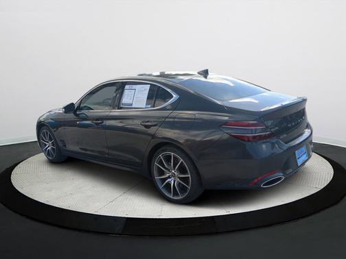2022 Genesis G70 3.3T RWD