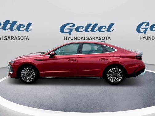 2025 Hyundai SONATA Hybrid SEL