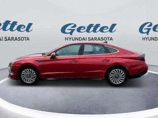 2025 Hyundai SONATA Hybrid SE