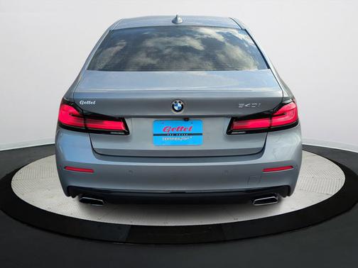 2023 BMW 540 i