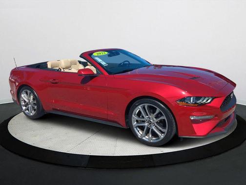 2022 Ford Mustang EcoBoost Premium