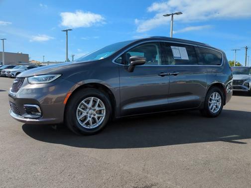 2021 Chrysler Pacifica Touring L