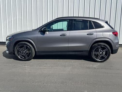 2025 Mercedes-Benz GLA 250 Base
