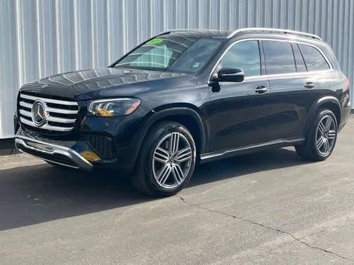 2025 Mercedes-Benz GLS 450 4MATIC