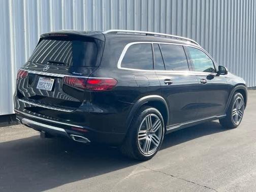 2025 Mercedes-Benz GLS 450 4MATIC