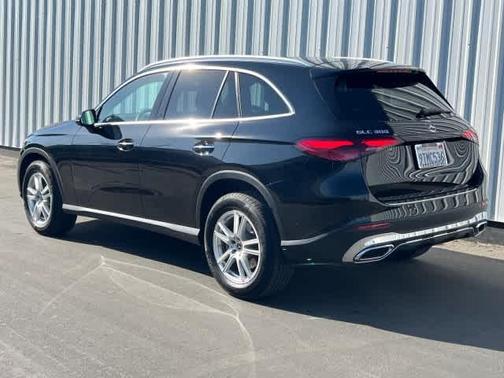 2025 Mercedes-Benz GLC 300 Base