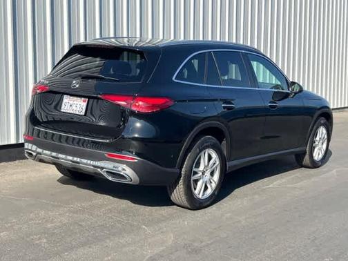 2025 Mercedes-Benz GLC 300 Base