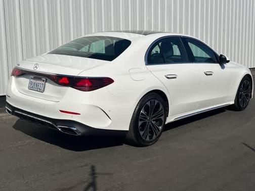 2025 Mercedes-Benz E-Class E 350