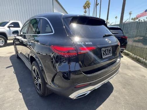 Black 2026 Mercedes-Benz GLC 300 Base