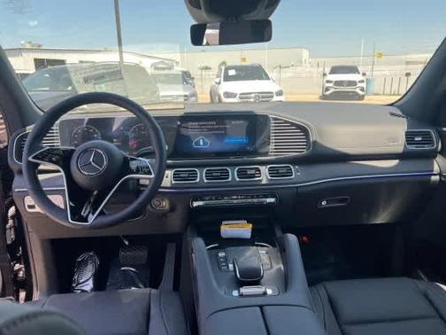 2025 Mercedes-Benz GLS 450 4MATIC