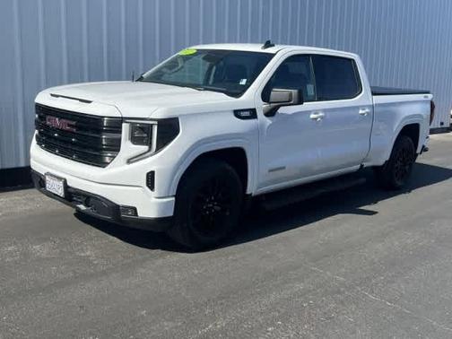 2022 GMC Sierra 1500 Elevation