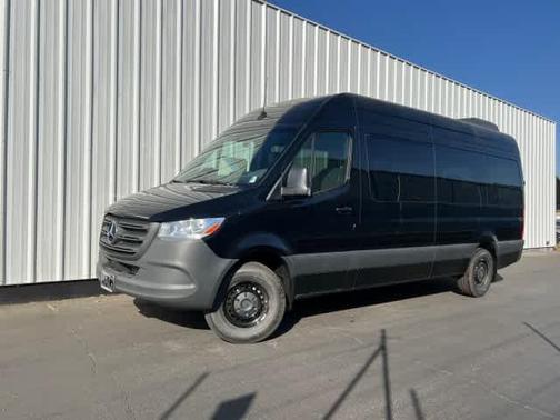 2025 Mercedes-Benz Sprinter 2500 High Roof