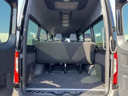 2025 Mercedes-Benz Sprinter 2500 High Roof