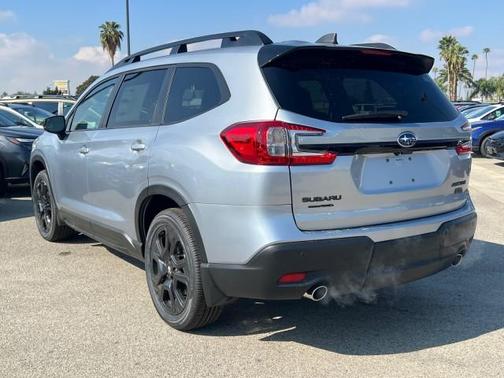 2025 Subaru Ascent Onyx Edition Touring