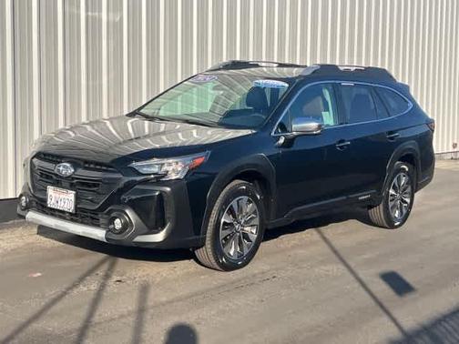 2024 Subaru Outback Touring XT
