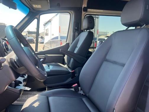 2025 Mercedes-Benz Sprinter 2500 