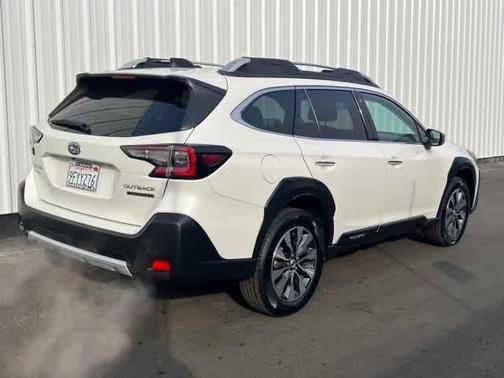 2023 Subaru Outback Touring XT