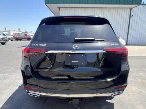 Black 2026 Mercedes-Benz GLE 450 4MATIC