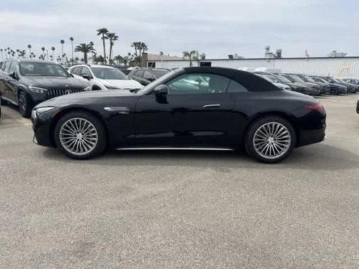 2025 Mercedes-Benz AMG SL 43 Base