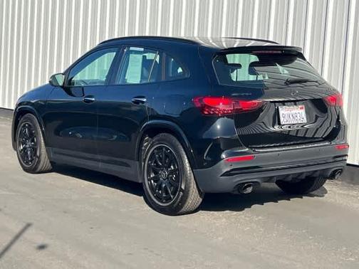 2025 Mercedes-Benz AMG GLA 35 Base
