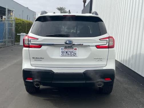 2023 Subaru Ascent Limited 8-Passenger